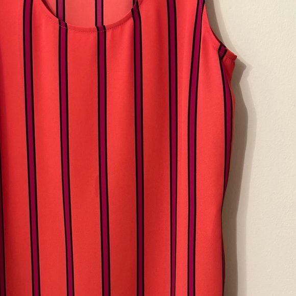 Express Tank Top - Picture 6 of 7